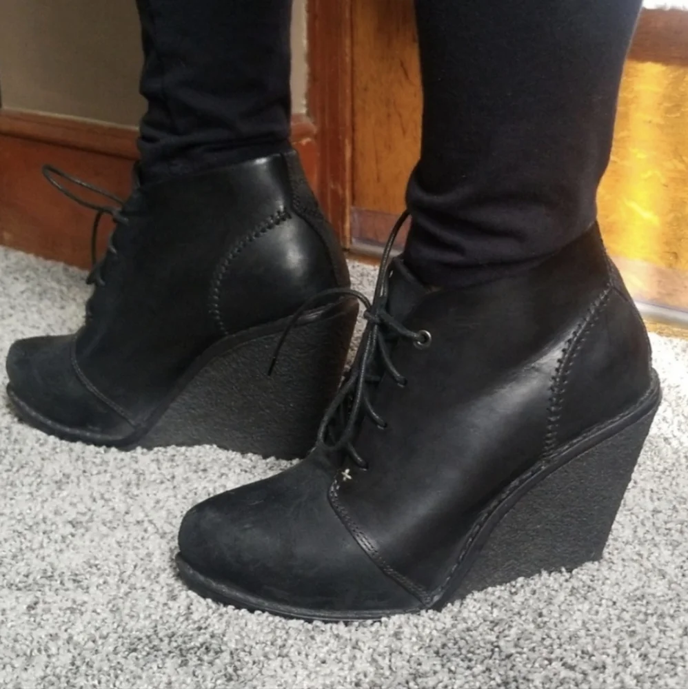 Rag & Bone Wedge Booties Odval Desert Black Leather Distressed Suede 8